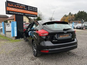 Ford Focus III Hatchback 5d facelifting 1.0 EcoBoost 100KM 2014 Ford Focus LIFT / Jedyne 113 tyś km / Zadbany, zdjęcie 3