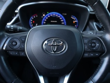 Toyota Corolla XII Sedan 1.8 Hybrid 122KM 2021 Toyota Corolla 1.8 Hybrid, Salon Polska, zdjęcie 17