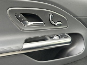 Mercedes CLA C118/X118 2025 MERCEDES-BENZ CLA 200 Progressive Sedan 1.5 (163KM) 2025, zdjęcie 11