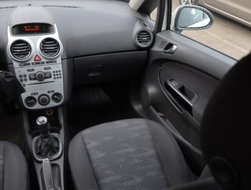 Opel Corsa D Hatchback 1.4 Twinport ECOTEC 100KM 2011 Opel Corsa 1.4, Klima, Tempomat, zdjęcie 7