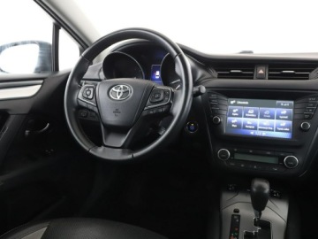 Toyota Avensis III Wagon Facelifting 2015 1.8 Valvematic 147KM 2018 Toyota Avensis automat skóra panorama navi klima, zdjęcie 15