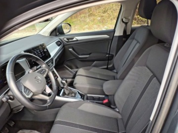 Volkswagen T-Roc I SUV Facelifting 1.5 TSI ACT 150KM 2022 Volkswagen T-Roc 1.5 TSI 150KM Life KameraVirtualGrzane FoteleAndroidSalon, zdjęcie 9