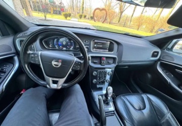 Volvo V40 II Cross Country D3 150KM 2013 Volvo V40 Volvo V40 D3 R-Design Summum 2.0 Diesel 150KM, zdjęcie 21