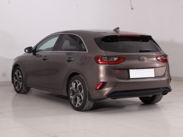 Kia Ceed III Hatchback 1.4 T-GDi 140KM 2018 Kia Ceed 1.4 T-GDI, Salon Polska, Serwis ASO, zdjęcie 3