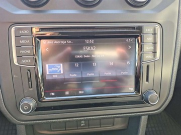 Volkswagen Caddy IV Kombi Maxi 2.0 TDI SCR BlueMotion Technology 102KM 2016 Volkswagen Caddy 2.0 TDI 102KM Maxi 7 osobowy Czujniki Parkowania Salon, zdjęcie 15