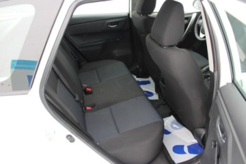 Toyota Auris II Touring Sports Facelifting 1.4 D-4D 90KM 2015 Toyota Auris Salon Polska Gwarancja Klima AU, zdjęcie 21