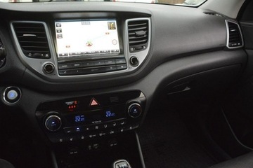Hyundai Tucson III SUV 2.0 CRDI 136KM 2017 Hyundai Tucson hak doinwestowany nawi skóra led, zdjęcie 26