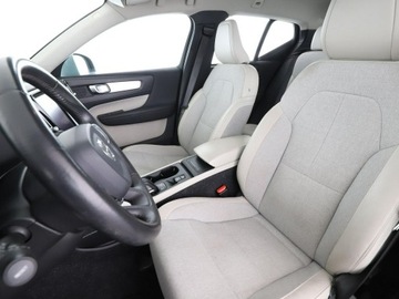 Volvo XC40 Crossover 2.0 D3 150KM 2019 Volvo XC 40 automat full LED półskóra klima, zdjęcie 12