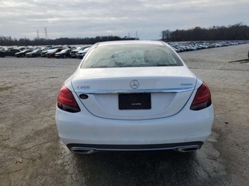 Mercedes Klasa C W205 2020 Mercedes-Benz Klasa C 2020r., 300 4 MATIC, od ubezpieczalni 2.0 Benzyna, zdjęcie 3