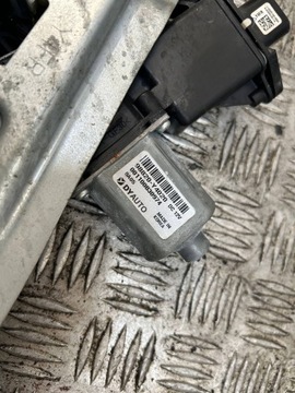 ZVEDÁK OKNO PRAVÝ PŘEDNÍ SSANGYONG REXTON II G4 2017-> 82402-Y4021