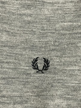 Fred Perry sweter sweterek wełna v-neck logo M L