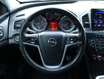 Opel Insignia I Sports Tourer 2.0 CDTI ECOTEC 160KM 2010 Opel Insignia 2.0 CDTI, Navi, Klima, Klimatronic, zdjęcie 16