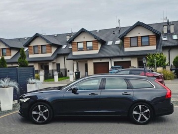Volvo V90 II Kombi 2.0 D3 150KM 2017 Volvo V90 ___MOMENTUM 2.0D3 150KM FULL LED Virtual Skora Navi Kamera___Gwa, zdjęcie 16