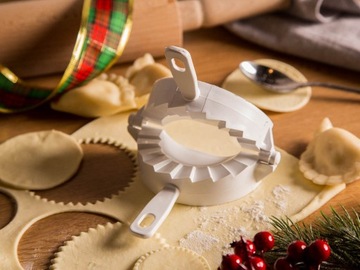 ПЛАСТИКОВЫЙ НОЖ ДЛЯ НАРЕЗКИ ПЕЛЬМЕНЕЙ