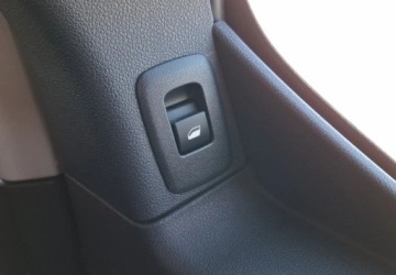 Opel Combo E Kombivan 1.5 Diesel 102KM 2018 Opel Combo 1.5 Diesel 102KM, zdjęcie 20