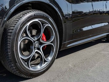 Alfa Romeo Stelvio SUV Facelifting 2023 2.0 GME Turbo 280KM 2025 ALFA ROMEO Stelvio Veloce Q4 Suv 2.0 (280KM) 2025, zdjęcie 8