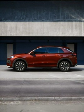 Volkswagen T-Roc I SUV Facelifting 1.5 TSI ACT 150KM 2026 Volkswagen T-Roc Wersja Life 1.5 eTSI 150 KM DSG, zdjęcie 9