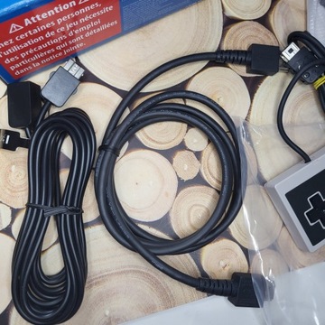 Консоль NINTENDO NES CLASSIC MINI PAL + удлинитель кабеля, коробка 9+/10