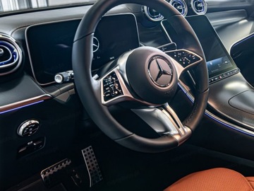 Mercedes GLC C254/X254 2025 GLC Coupe 200 d 4-Matic Avantgarde 2.0 (163KM) 2025, zdjęcie 5