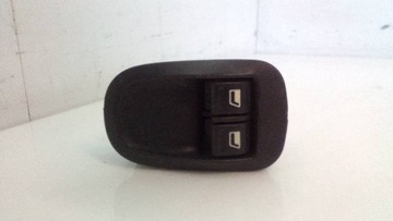 PANEL PŘEPÍNAČŮ OKNO LEVÝ PŘEDNÍ PEUGEOT 206