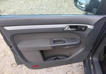 Volkswagen Touran II 1.6 TDI 105KM 2015 Volkswagen Touran VW Touran 1.6 Diesel 105KM, zdjęcie 8