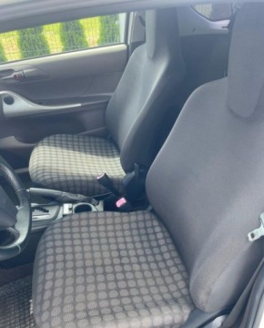 Toyota iQ 1.0 VVT-i 68KM 2009 Toyota iQ 1.0 benz ,bezwypadek,AUTOMAT ,Niski pot przebieg ,klimatyzacja s, zdjęcie 13