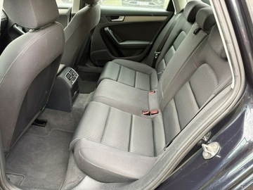 Audi A4 B8 Limousine Facelifting 1.8 TFSI 170KM 2013 Audi A4 Limousine 1.8 benzyna 170 KM manual Xenony, zdjęcie 11