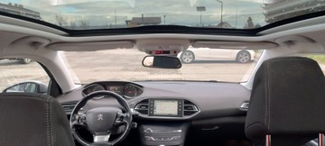 Peugeot 308 II SW 1.6 BlueHDi 120KM 2017 PEUGEOT 308 SW II 1.6 BlueHDi 120 KM Allure, zdjęcie 11