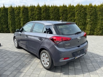 Hyundai i20 II Hatchback 5d 1.0 T-GDI 100KM 2016 Hyundai i20 1.0 T-GDI Zadbany Niski Przebieg Benzyna 100KM, zdjęcie 7