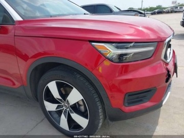 Volvo XC40 Crossover 2.0 T5 247KM 2019 Volvo XC 40 2019 VOLVO XC40 T5 MOMENTUMT5 R-DESIGN 2.0 Benzyna 247KM, zdjęcie 9