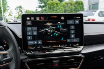 Cupra Leon II Hatchback Facelifting 1.5 eTSI MHEV 150KM 2025 Cupra Leon 1.5 eTSI 150 KM DSG, zdjęcie 34