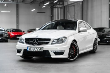Mercedes Klasa C W204 2011 Mercedes C 63 AMG Coupe Performance 487KM