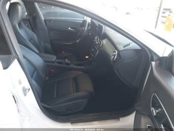 Mercedes CLA C118/X118 2019 Mercedes-Benz CLA Cla 250 2.0 Benzyna 208KM, zdjęcie 9