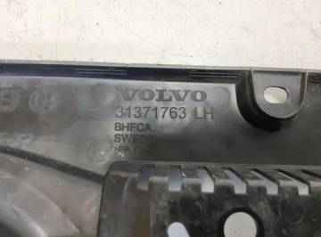 LEVÝ KRYT VRSTVA BLATNÍKU VOLVO XC90 31371763