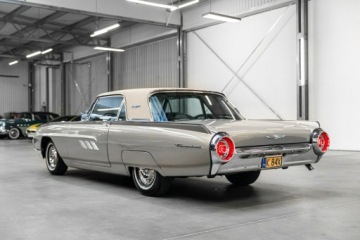 Ford Thunderbird III 1962 Ford Thunderbird 6.4 V8. Stan kolekcjonerski. 1963, zdjęcie 8