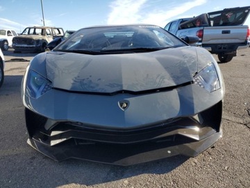 Lamborghini Aventador 2018 Lamborghini Aventador S 2018 6.5l 6.5 Benzyna 729KM, zdjęcie 6