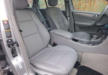 Mercedes Klasa C W203 Kombi T203 3.0 V6 (C 320 CDI) 224KM 2005 Mercedes-Benz Klasa C AVANGARDE Automat Skorzana Tapicerka Tempomat Szyber, zdjęcie 8