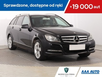 Mercedes Klasa C W204 Kombi T204 Facelifting 180 CDI BlueEFFICIENCY 120KM 2014 Mercedes C C 180 CDI, Klima, Klimatronic