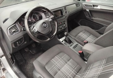 Volkswagen Golf Sportsvan Sportsvan 1.6 TDI BlueMotion 110KM 2015 Volkswagen Golf Sportsvan 1,6 Tdi Navi Alufelgi Klimatronik Po oplatach, zdjęcie 12