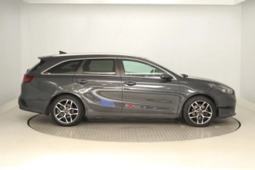 Kia Ceed III Kombi Facelifting 1.5 T-GDI 160KM 2022 Kia Ceed 1.5 T-GDI, Salon Polska, 1. Właściciel, zdjęcie 5