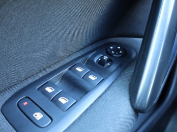 Peugeot 308 II SW 1.6 BlueHDi 120KM 2016 Peugeot 308 1.6 BlueHDi, Navi, Klima, Klimatronic, zdjęcie 12