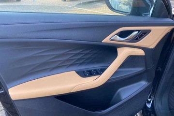 MG HS 2025 MG HS Hybrid Exclusive, Od Reki, Duzy Rabat, Polski Salon 1.5 Hybryda, zdjęcie 15