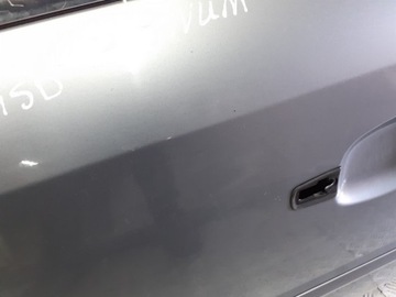 DVEŘE LEVÝ PŘEDNÍ OPEL SIGNUM