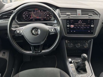Volkswagen Tiguan II SUV 2.0 TDI 150KM 2018 Volkswagen Tiguan Highline 4motion Kamera 360 Kessy LED TOP Faktura Vat23, zdjęcie 6