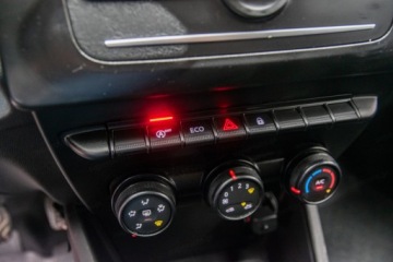 Dacia Duster II SUV 1.0 TCe LPG 100KM 2020 DACIA Duster 1.0 TCe Essential LPG Suv 100KM 2020, zdjęcie 21