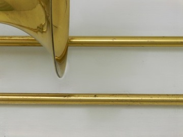 Переработанный футляр для тромбона Selmer Bolero + мундштук DR24-128