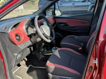 Toyota Yaris III Hatchback 5d Facelifting 2017 1.5 Hybrid 100KM 2018 Toyota Yaris Hybrid*Tylko 51000km*, zdjęcie 17