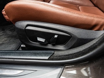 BMW Seria 5 F10-F11 Touring Facelifting 520d 190KM 2015 BMW Seria 5 520d xDrive Combi 2.0 190KM 2015, zdjęcie 6