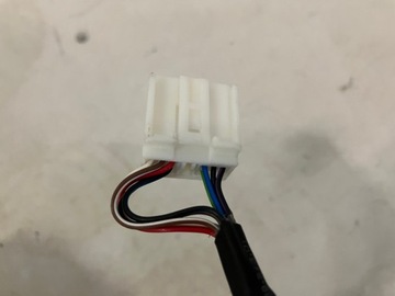 COROLLA E21 ZRCÁTKO VNĚJŠÍ KOMPLETNÍ LEVÉ 070 9 PIN