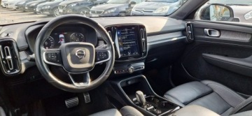 Volvo XC40 Crossover 2.0 D4 190KM 2020 Volvo XC 40 Bezwypadkowy 2.0 Geartronic R-Design, zdjęcie 19